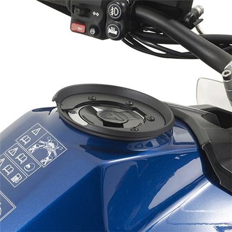 GIVI BF02 montážní sada (podkova) k uchycení tankvaku MV Agusta Brutale 800 2017 - 2019