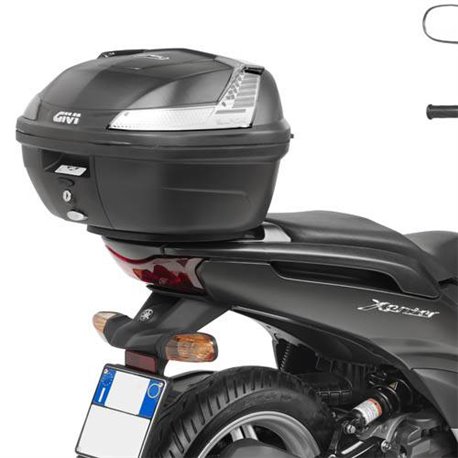GIVI SR2102 montážní sada (nosič ) vrchního kufru Yamaha Xenter 150 2012 - 2019