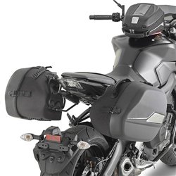 GIVI TST2132 montážní sada ( nosič ) bočních brašen Yamaha MT-09 2017 - 2019