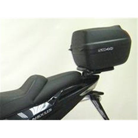 Montážní sada (nosič) vrchního kufru Shad Gilera NEXUS 250 2006 - 2014
